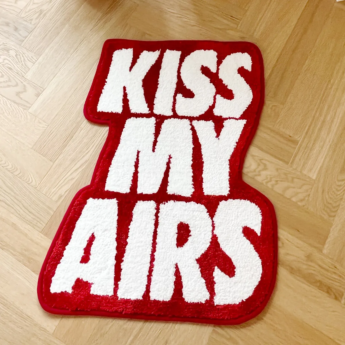 Kiss My Airs Handmade Rug Tufted Plush Carpet Rug Purely Handmade Soft Suitable for Room Decor Fluffy Carpets Bedroom Bathroom